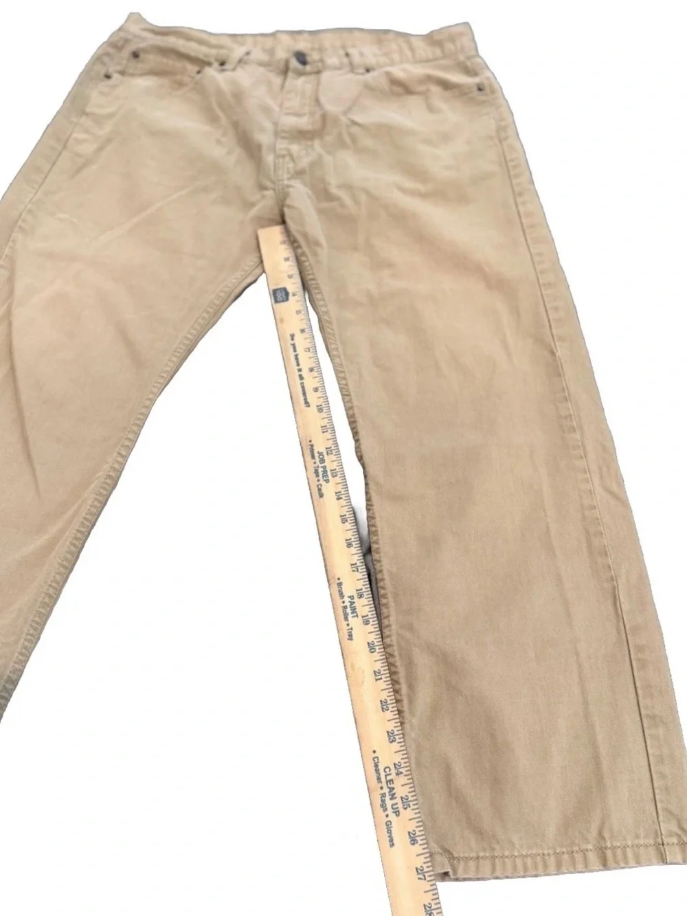 Levi's Classic Straight Fit Jeans in Khaki 505 38x30